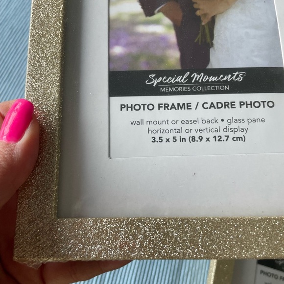 Special Moments Memories Collection Gold Sparkling Accent 3.5 x 5”Picture Frames - Picture 4 of 5